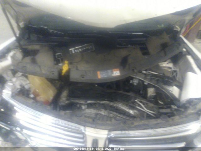 Photo 9 VIN: 5LMCJ1A96FUJ33790 - LINCOLN MKC 