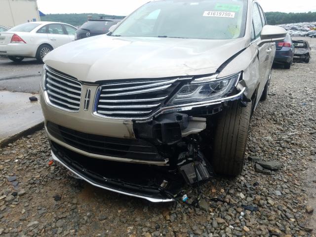 Photo 8 VIN: 5LMCJ1A97FUJ45432 - LINCOLN MKC 