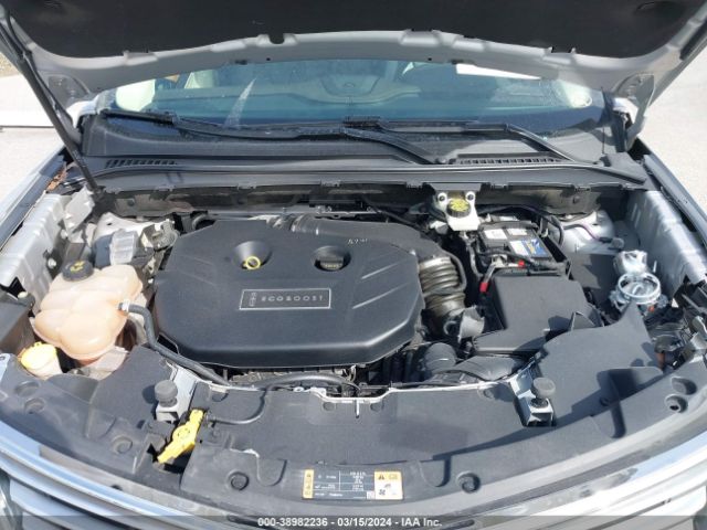 Photo 9 VIN: 5LMCJ1A98FUJ01648 - LINCOLN MKC 