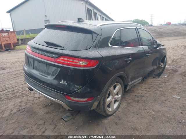 Photo 3 VIN: 5LMCJ1A98FUJ45472 - LINCOLN MKC 