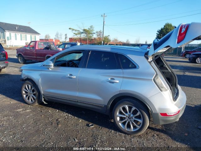 Photo 2 VIN: 5LMCJ1A99FUJ07507 - LINCOLN MKC 