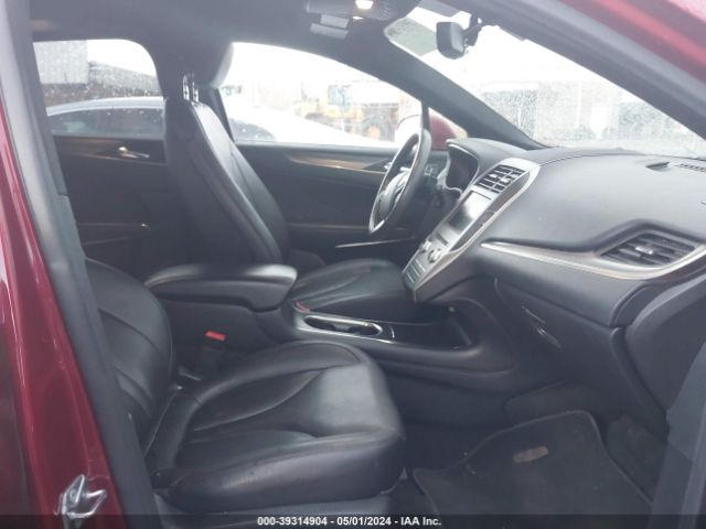 Photo 4 VIN: 5LMCJ1A99FUJ21133 - LINCOLN MKC 