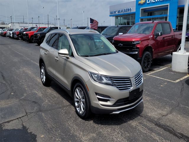 Photo 3 VIN: 5LMCJ1A99FUJ37770 - LINCOLN MKC 