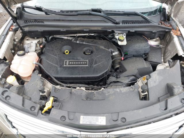 Photo 9 VIN: 5LMCJ1A99FUJ41432 - LINCOLN MKC 