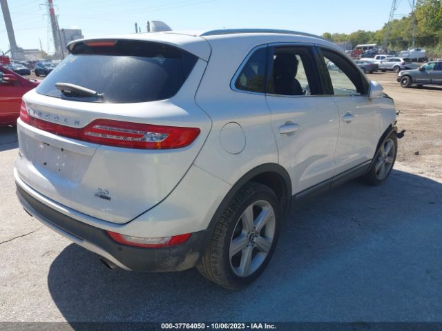 Photo 3 VIN: 5LMCJ1A9XFUJ15048 - LINCOLN MKC 