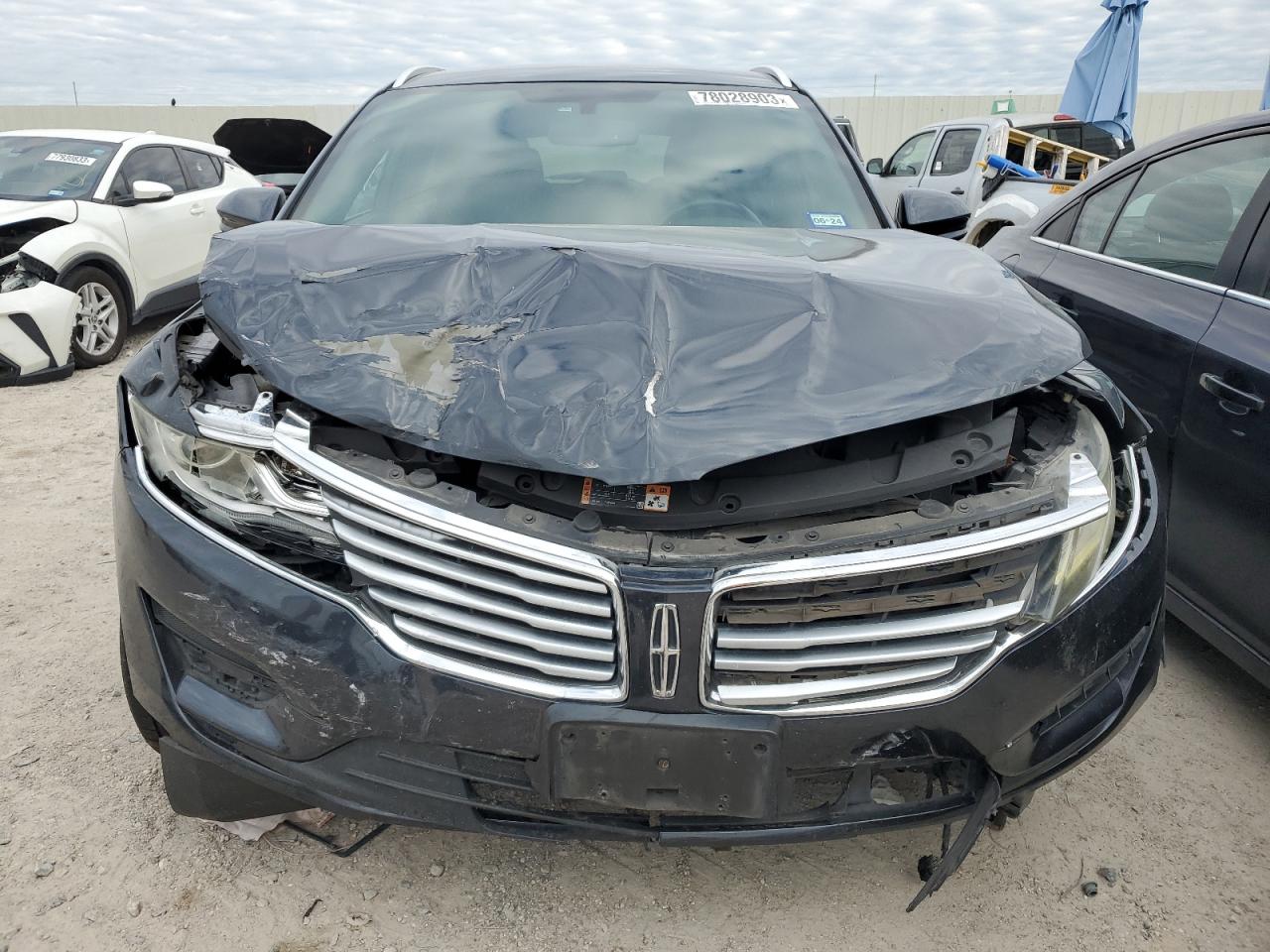 Photo 4 VIN: 5LMCJ1A9XFUJ26549 - LINCOLN MKZ 