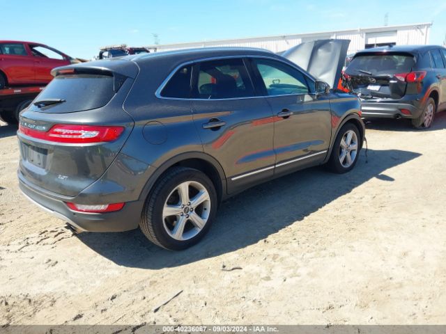 Photo 3 VIN: 5LMCJ1C90JUL30721 - LINCOLN MKC 