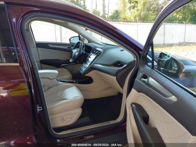 Photo 4 VIN: 5LMCJ1C91KUL21575 - LINCOLN MKC 