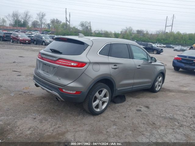 Photo 3 VIN: 5LMCJ1C92GUJ21165 - LINCOLN MKC 