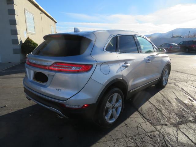 Photo 3 VIN: 5LMCJ1C92HUL56473 - LINCOLN MKC PREMIE 