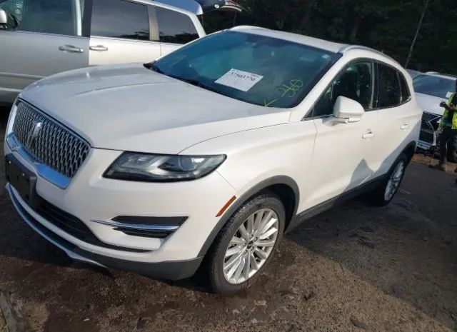 Photo 1 VIN: 5LMCJ1C92KUL02257 - LINCOLN MKC 