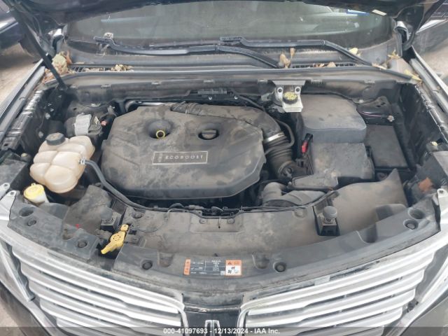 Photo 9 VIN: 5LMCJ1C93GUJ01362 - LINCOLN MKC 