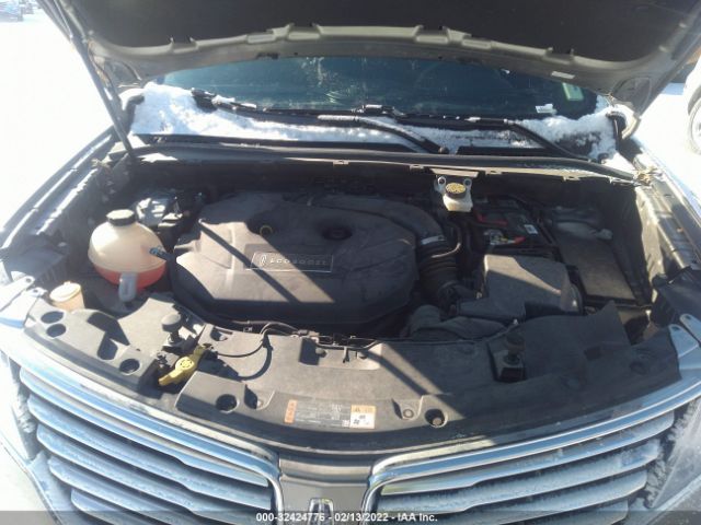 Photo 9 VIN: 5LMCJ1C94HUL21711 - LINCOLN MKC 