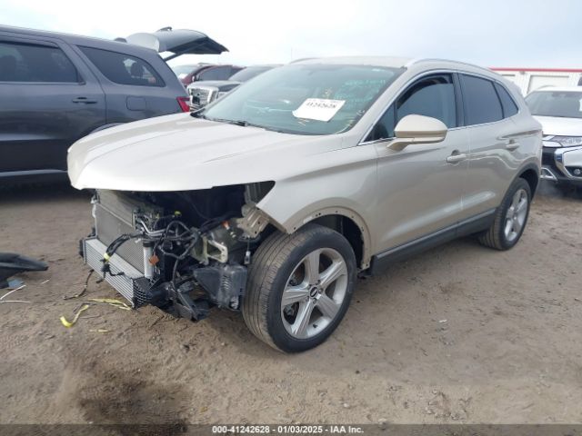 Photo 1 VIN: 5LMCJ1C94HUL40517 - LINCOLN MKC 