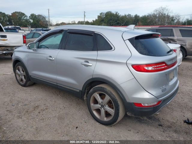 Photo 2 VIN: 5LMCJ1C95GUJ12346 - LINCOLN MKC 