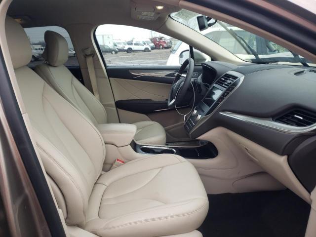 Photo 4 VIN: 5LMCJ1C95KUL39724 - LINCOLN MKC 