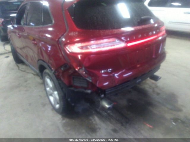 Photo 5 VIN: 5LMCJ1C96GUJ04434 - LINCOLN MKC 