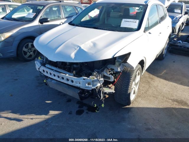 Photo 5 VIN: 5LMCJ1C96HUL61269 - LINCOLN MKC 