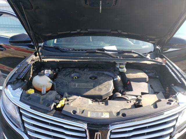 Photo 6 VIN: 5LMCJ1C97HUL40012 - LINCOLN MKC 