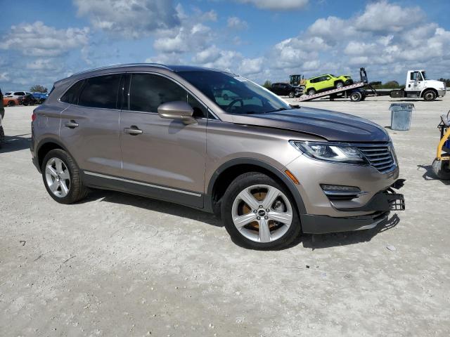 Photo 3 VIN: 5LMCJ1C98JUL01385 - LINCOLN MKC PREMIE 