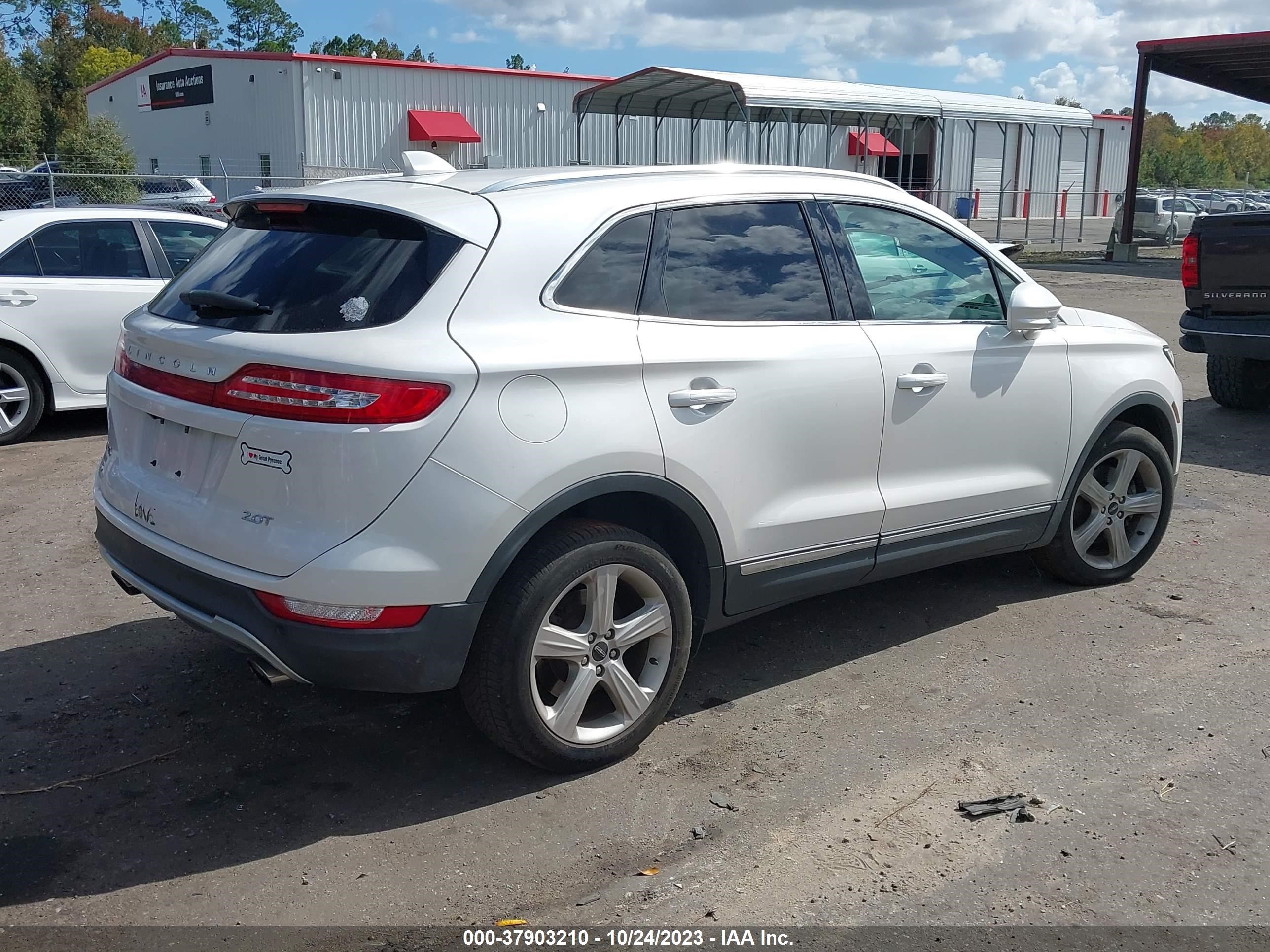 Photo 3 VIN: 5LMCJ1C98JUL28862 - LINCOLN MKC 