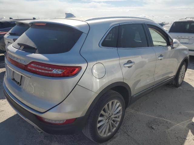 Photo 2 VIN: 5LMCJ1C99KUL38401 - LINCOLN MKC 