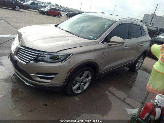 Photo 1 VIN: 5LMCJ1C9XHUL45852 - LINCOLN MKC 