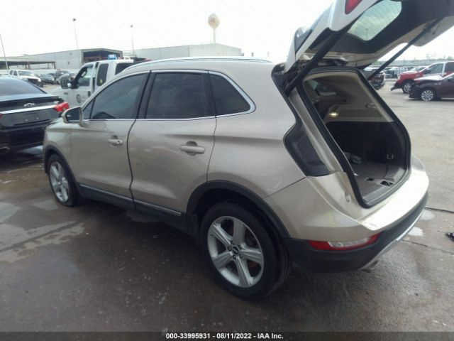 Photo 2 VIN: 5LMCJ1C9XHUL45852 - LINCOLN MKC 