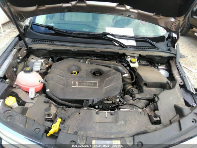 Photo 9 VIN: 5LMCJ1C9XJUL07415 - LINCOLN MKC 