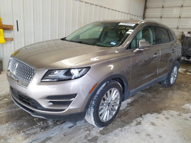 Photo 1 VIN: 5LMCJ1C9XKUL46605 - LINCOLN MKC 