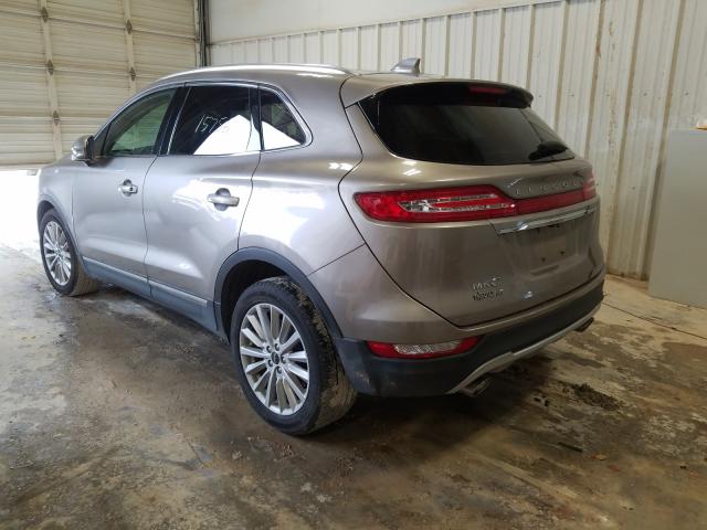 Photo 2 VIN: 5LMCJ1C9XKUL46605 - LINCOLN MKC 