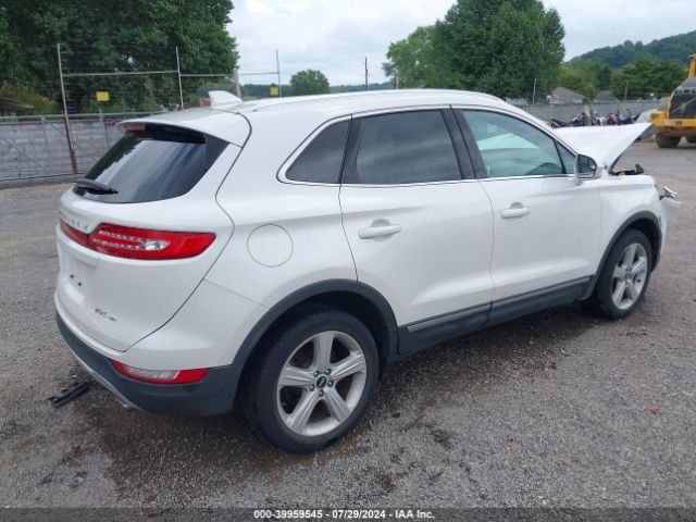 Photo 3 VIN: 5LMCJ1D92HUL61624 - LINCOLN MKC 