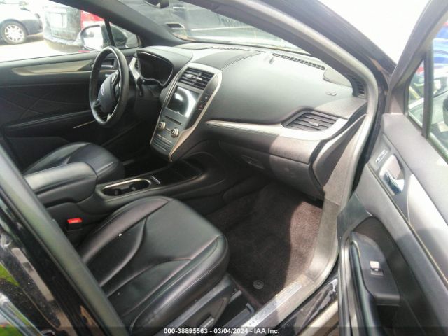 Photo 4 VIN: 5LMCJ1D95HUL24650 - LINCOLN MKC 