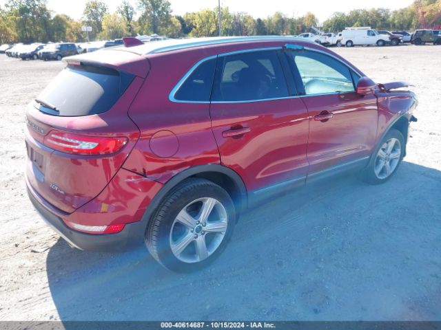 Photo 3 VIN: 5LMCJ1D96JUL31743 - LINCOLN MKC 