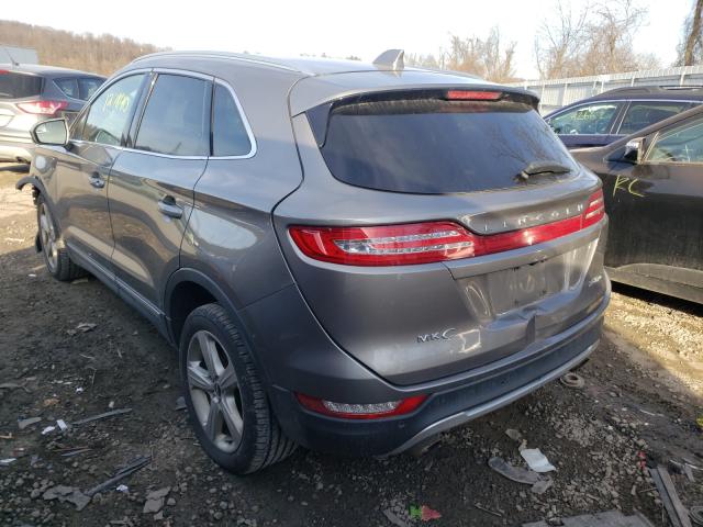 Photo 2 VIN: 5LMCJ1D99HUL01923 - LINCOLN MKC 