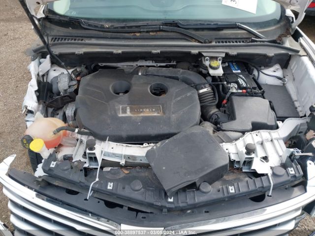 Photo 9 VIN: 5LMCJ1D99JUL14709 - LINCOLN MKC 