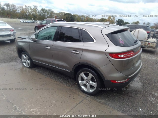 Photo 2 VIN: 5LMCJ1D9XHUL17001 - LINCOLN MKC 