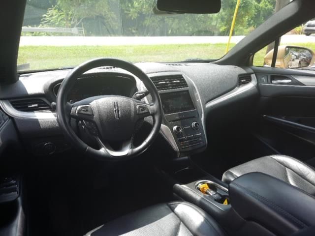 Photo 9 VIN: 5LMCJ2A92FUJ01568 - LINCOLN MKC 