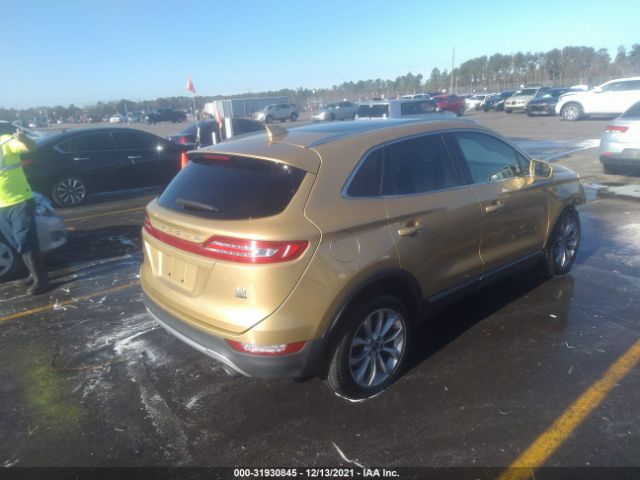 Photo 3 VIN: 5LMCJ2A92FUJ10688 - LINCOLN MKC 