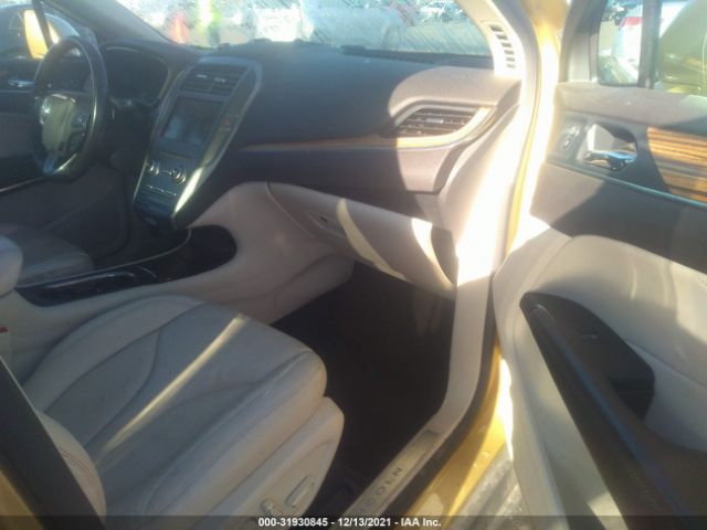 Photo 4 VIN: 5LMCJ2A92FUJ10688 - LINCOLN MKC 