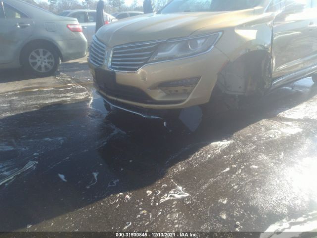 Photo 5 VIN: 5LMCJ2A92FUJ10688 - LINCOLN MKC 