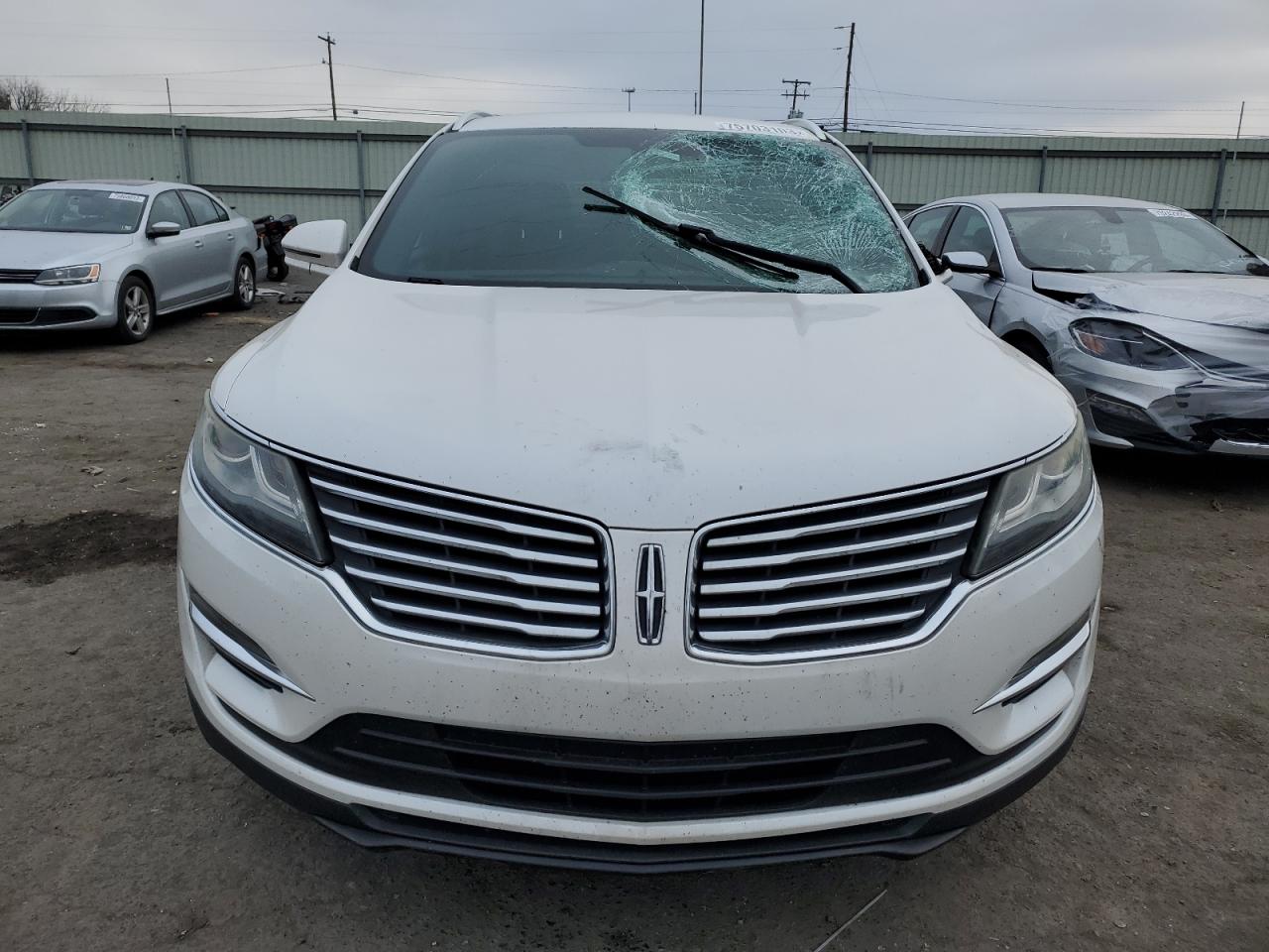 Photo 4 VIN: 5LMCJ2A93FUJ04141 - LINCOLN MKZ 