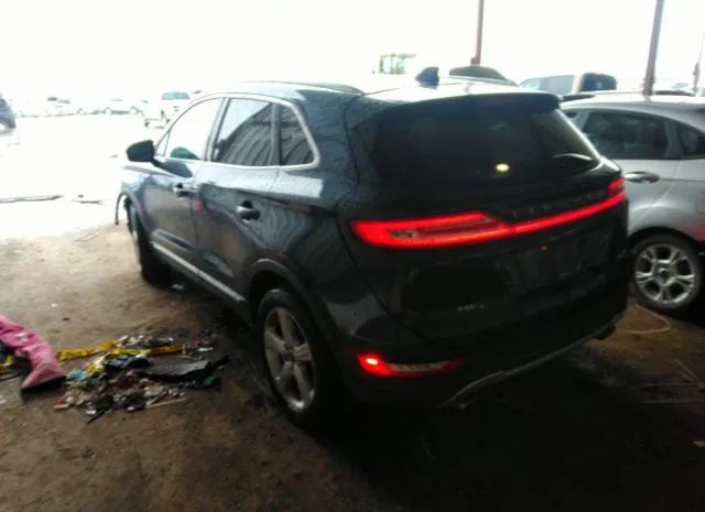 Photo 2 VIN: 5LMCJ2A95FUJ06215 - LINCOLN MKC 