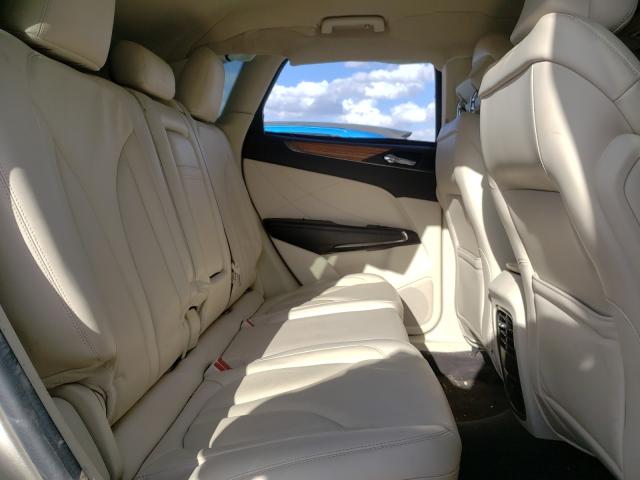 Photo 5 VIN: 5LMCJ2A95FUJ19031 - LINCOLN MKC 