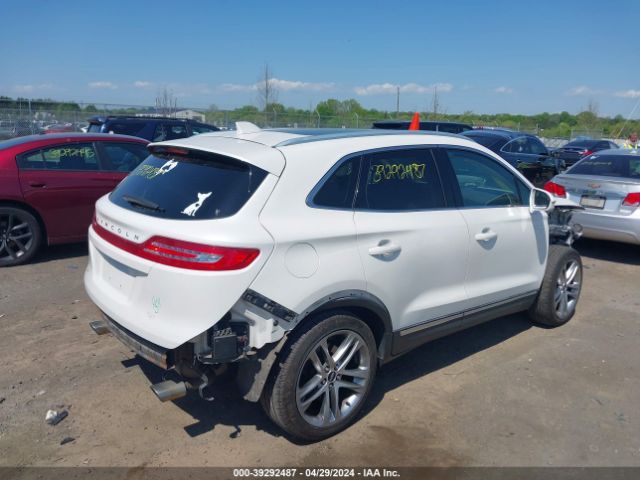 Photo 3 VIN: 5LMCJ2A95FUJ27341 - LINCOLN MKC 