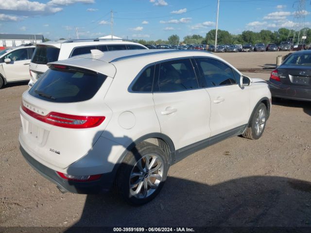 Photo 3 VIN: 5LMCJ2A98FUJ25129 - LINCOLN MKC 