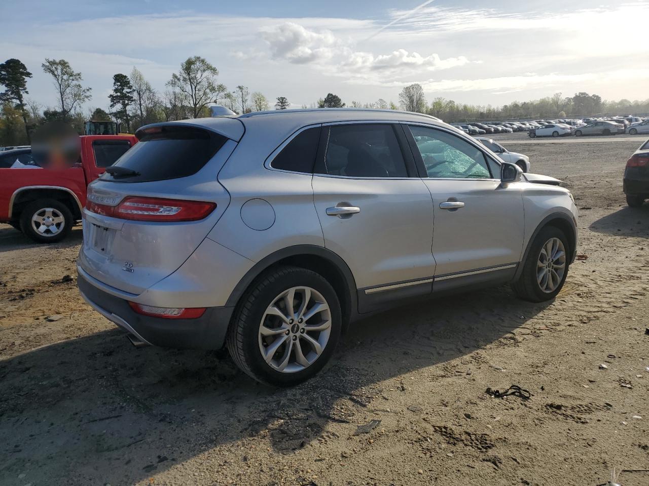 Photo 2 VIN: 5LMCJ2C91GUJ03262 - LINCOLN MKC 