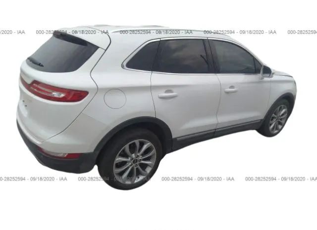 Photo 3 VIN: 5LMCJ2C91HUL28265 - LINCOLN MKC 