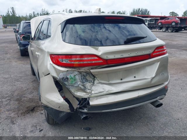 Photo 5 VIN: 5LMCJ2C91HUL68653 - LINCOLN MKC 