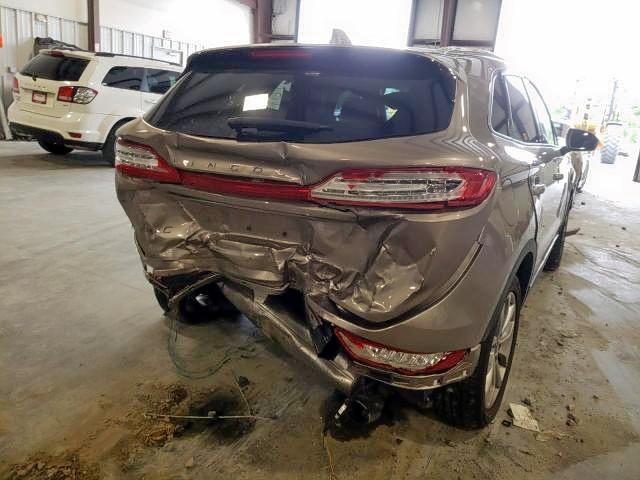 Photo 8 VIN: 5LMCJ2C91KUL07942 - LINCOLN MKC SELECT 